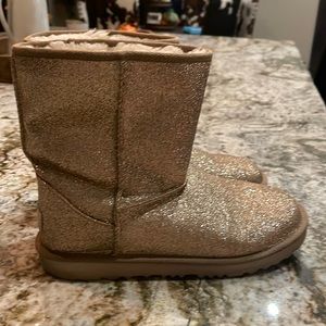 Gold glitter uggs